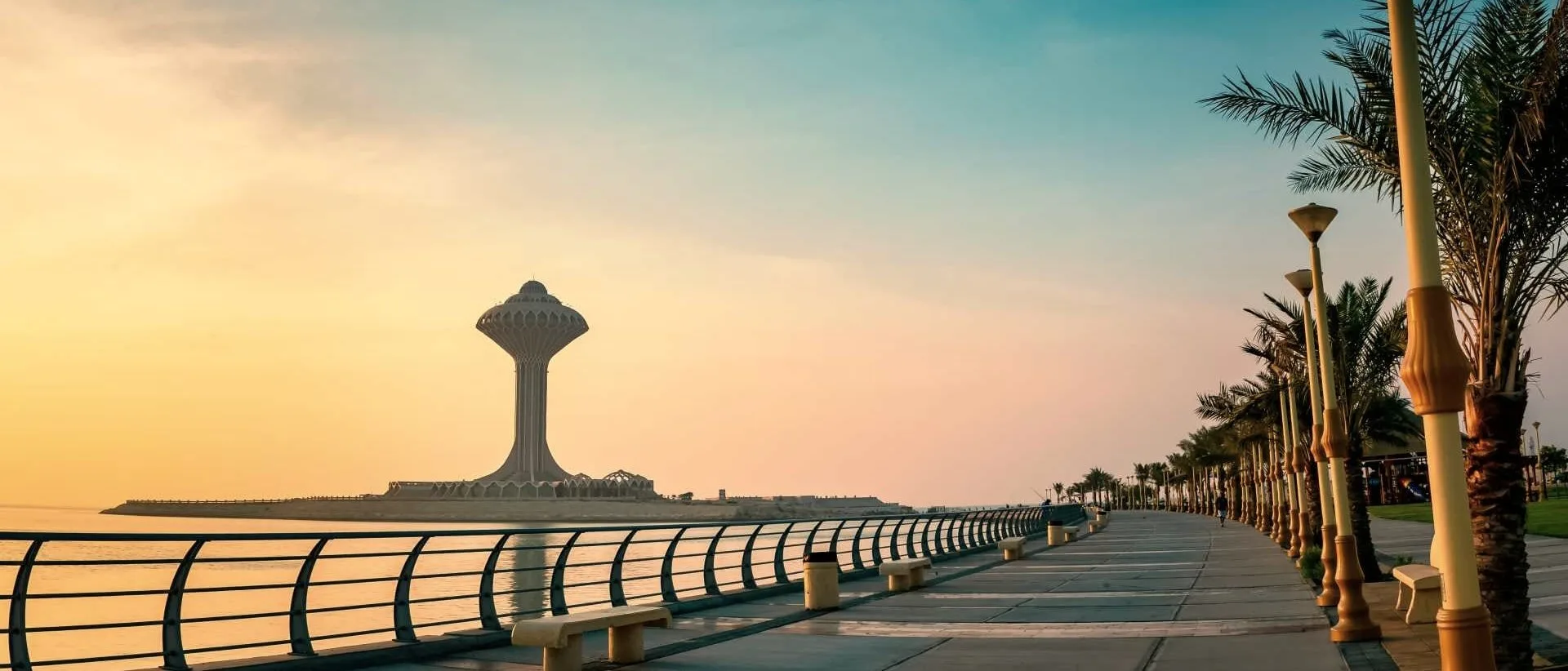 برج المياه على كورنيش الخبر